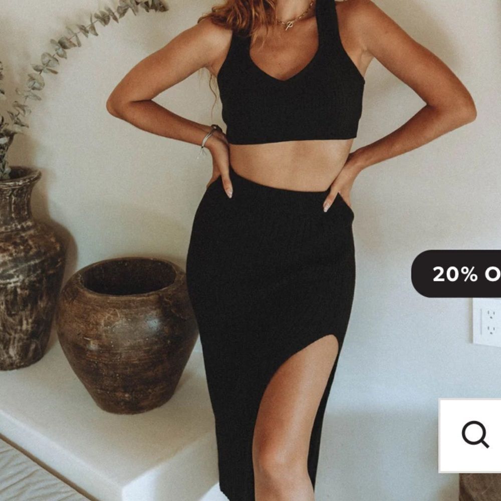 Mirah Maja alessandra long knit skirt Black Xl/XXL NWT and in packaging‎